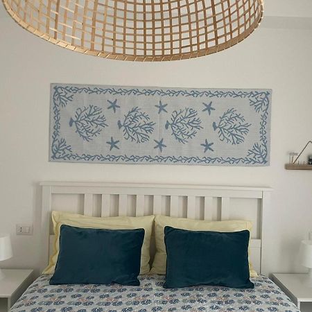 Casa Lalla กัสเตลซาร์โด ภายนอก รูปภาพ
