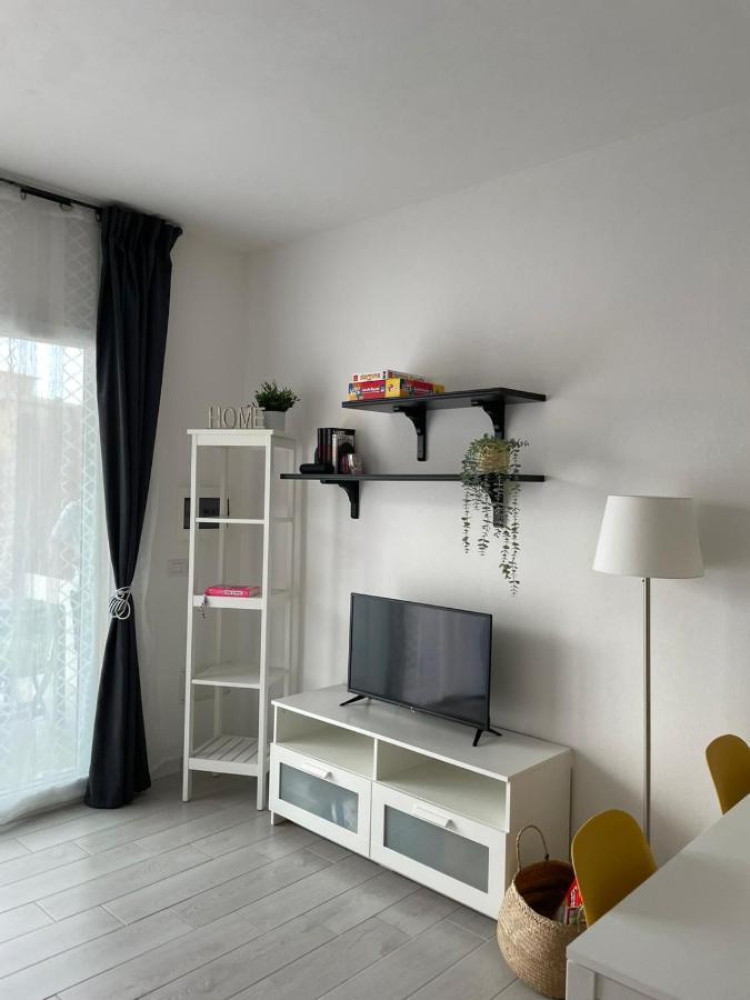 Casa Lalla กัสเตลซาร์โด ภายนอก รูปภาพ